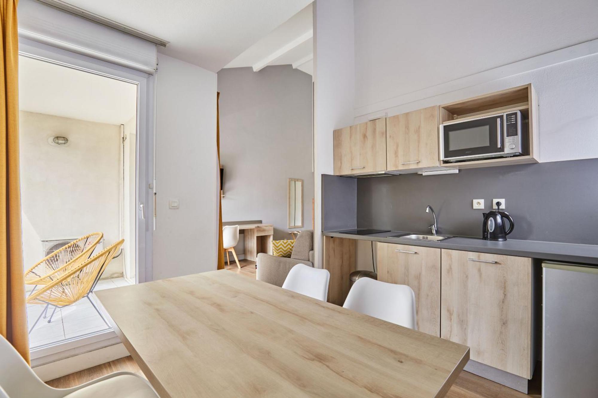 Appart Hotel Odalys City Aix En Provence Le Clos De La Chartreuse Екс-ан-Прованс Екстер'єр фото