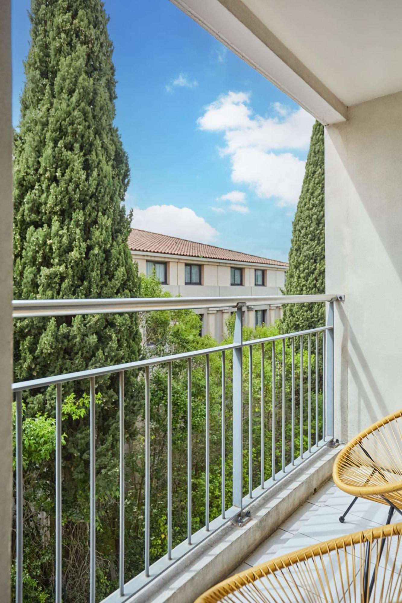 Appart Hotel Odalys City Aix En Provence Le Clos De La Chartreuse Екс-ан-Прованс Екстер'єр фото
