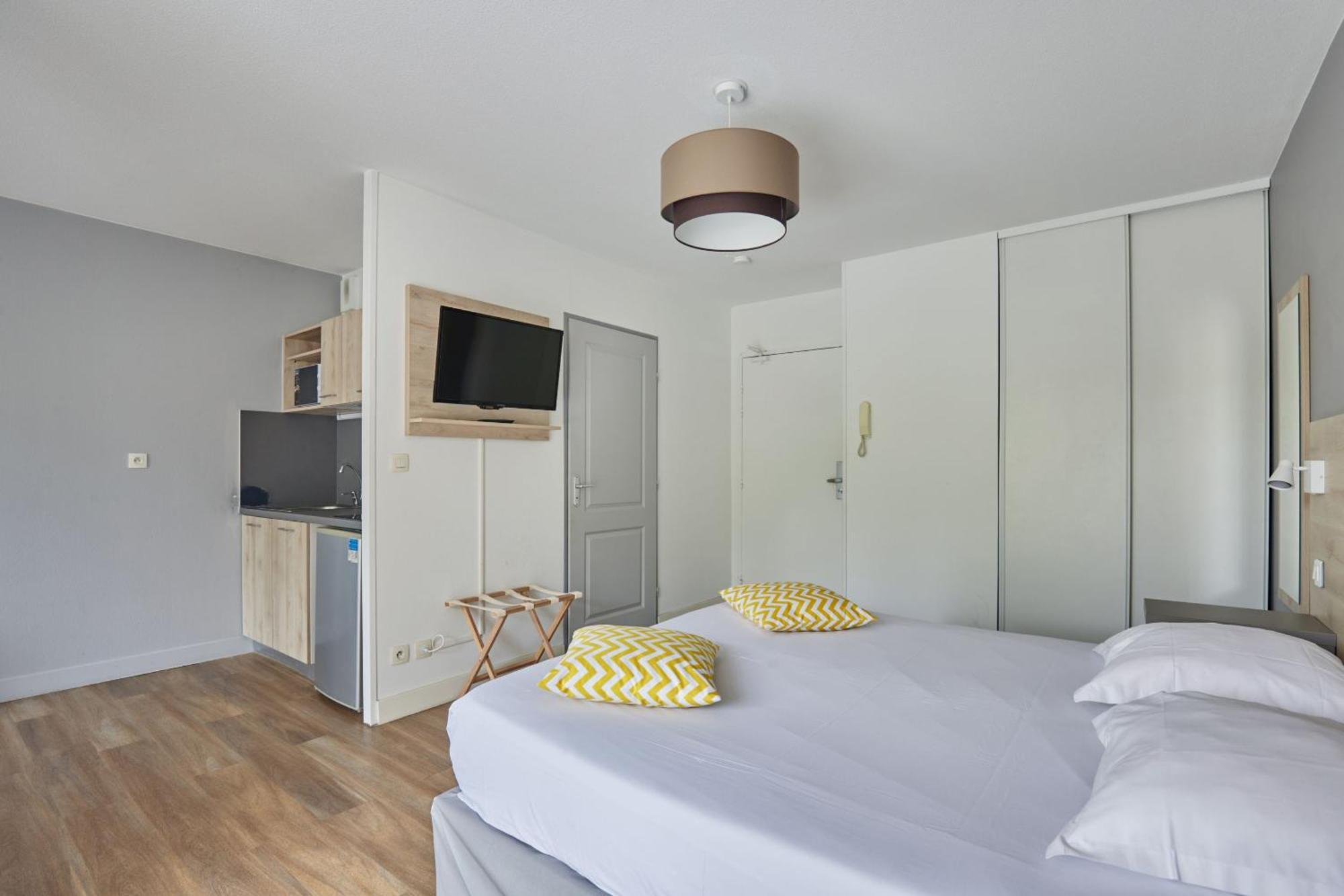 Appart Hotel Odalys City Aix En Provence Le Clos De La Chartreuse Екс-ан-Прованс Екстер'єр фото